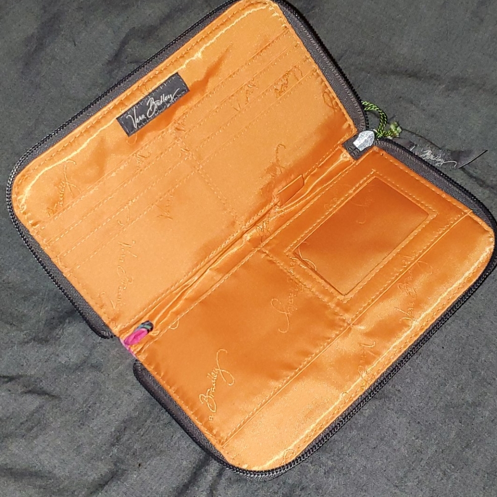 Wallet - Picture 3 of 4